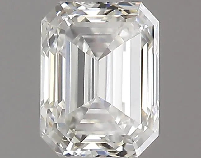 0.4 Carats EMERALD Diamond