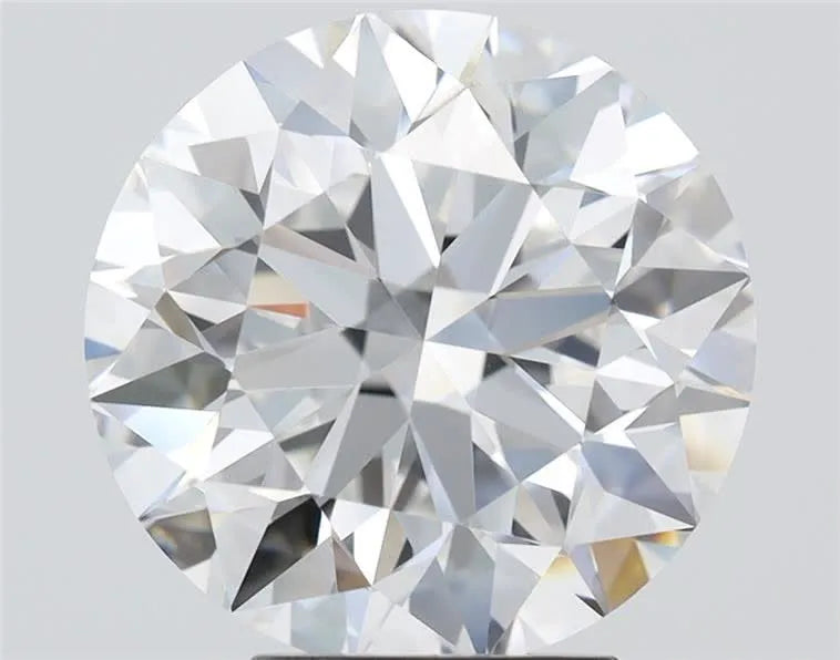 4.7 Carats ROUND Diamond