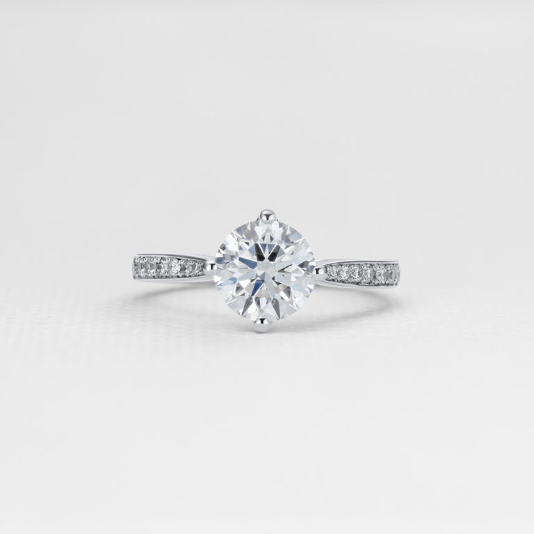 MCO Classic Dia - Platinum / T / 4.07 Carats ROUND BRILLIANT VVS2 ID EX EX E Diamond