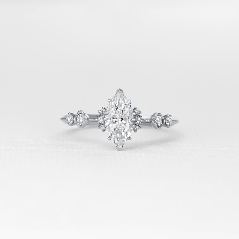 Hinata ring - Platinum / J / 1.03 Carats MARQUISE BRILLIANT VVS1 EX EX E Diamond