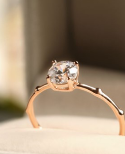 Diamond rings Jewellery Quarter Birmingham choosing a diamond does not have to be overwhelming at Mitchel & Co